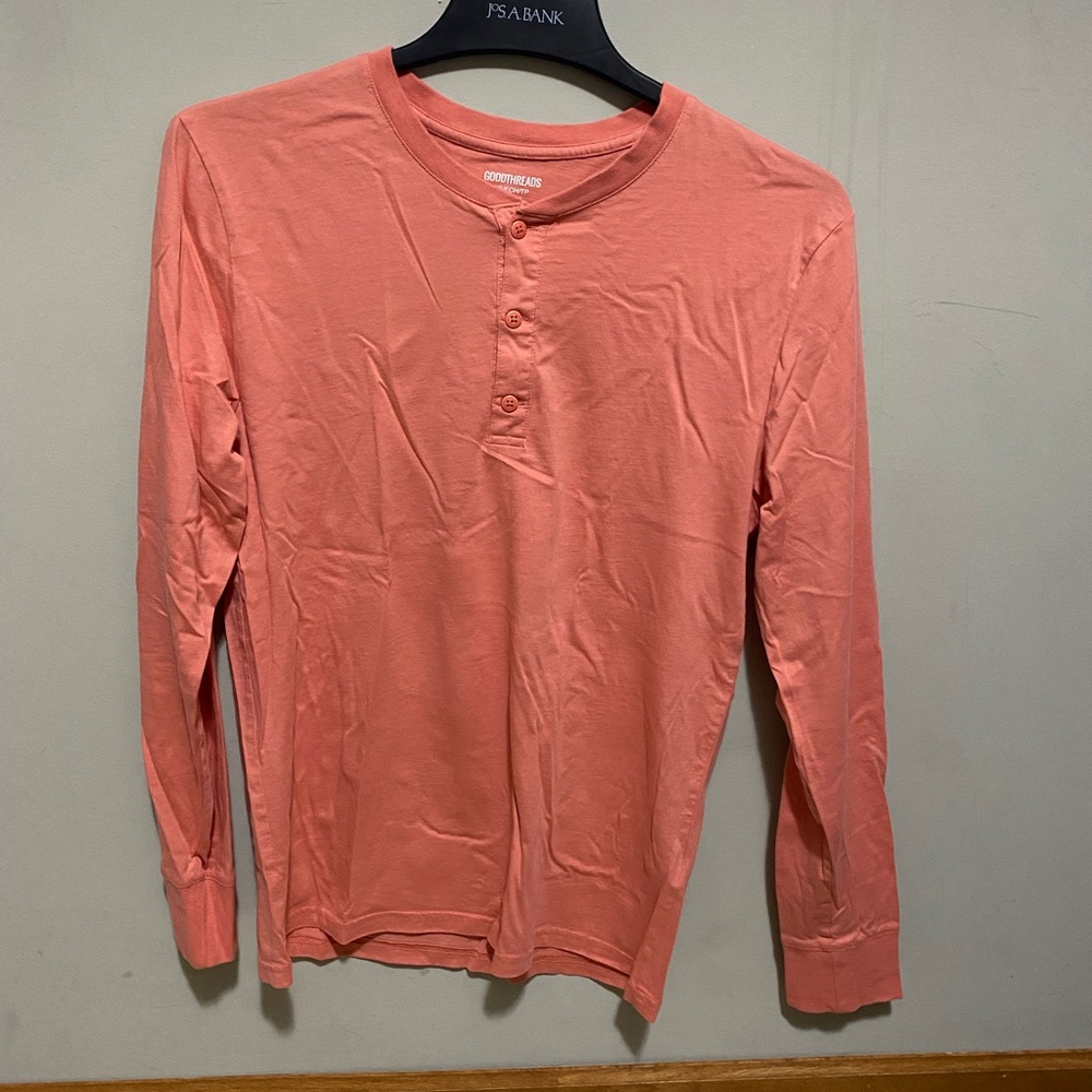 Good threads long sleeve Henley in coral S